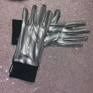 Seirus Innovation‎ 2116 Heatwave Cold Weather Glove Liner